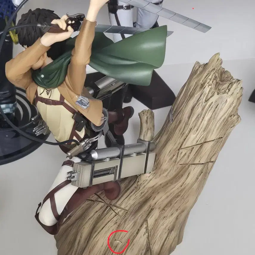 [BUNJANG] Attack on Titan Eren Yeager Kotobukiya Scale Figure / 진격의 거인 에렌 예거 코토부키야 스케일 피규어 | 굿즈 미소년 진격거