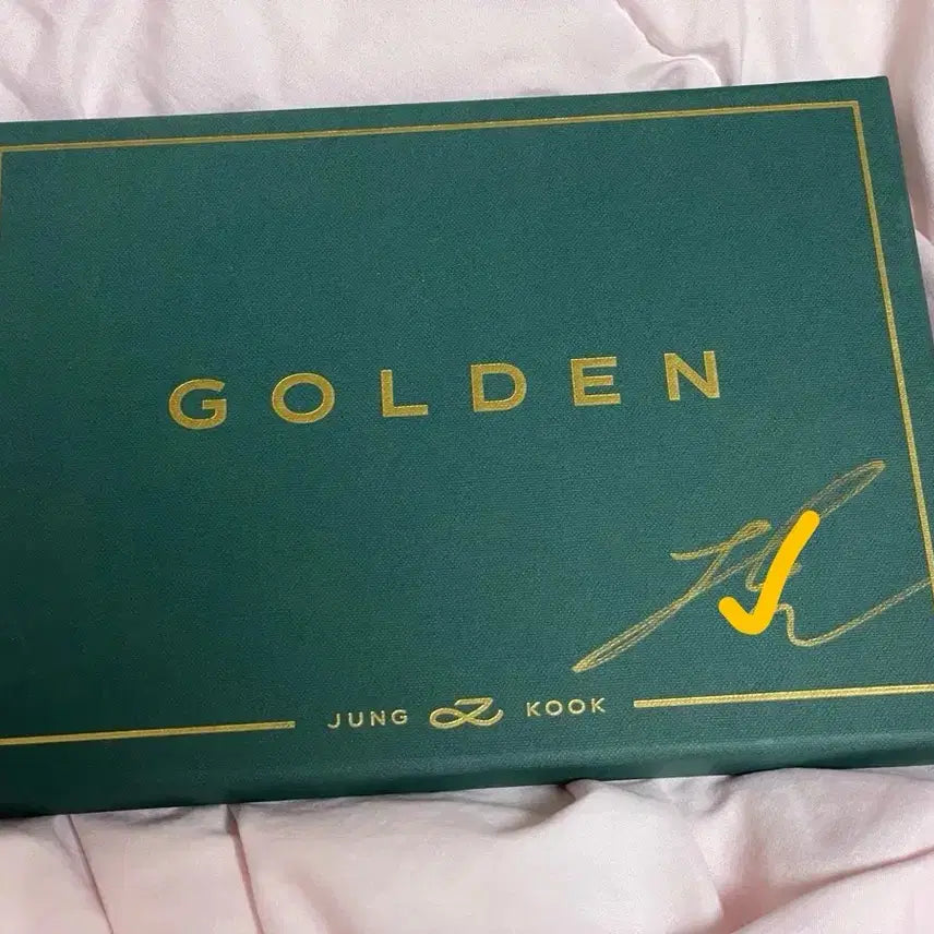 [BUNJANG] BTS Jungkook GOLDEN Signed Album / 비매) bts 정국 골든GOLDEN 싸인앨범