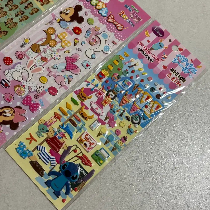 [BUNJANG] Disney Classic Stickers Bundle (3 Pieces) / 디즈니 고전스티커 3장 일괄 판매