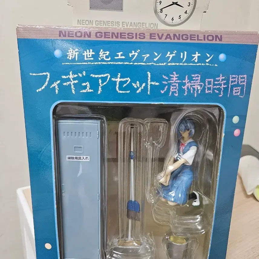 [BUNJANG] Evangelion Ayanami Rei Cleaning Time Figure Set / 에반게리온 피규어 세트 청소시간