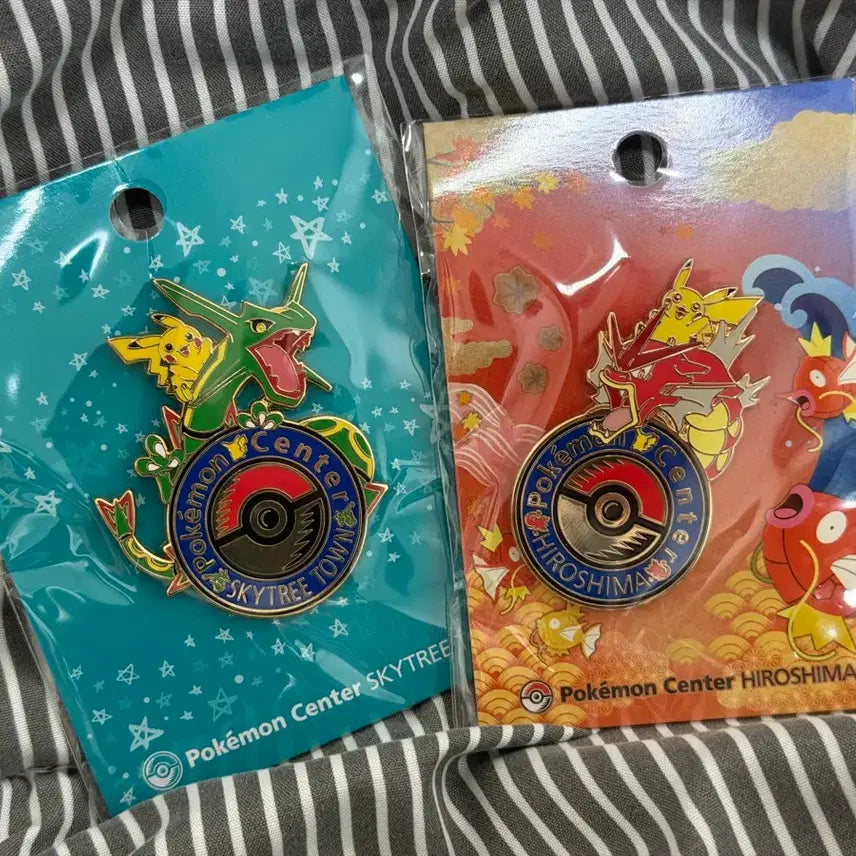 [BUNJANG] Pokemon Center Limited Edition Badge Set / 포켓몬센터 뱃지 2개