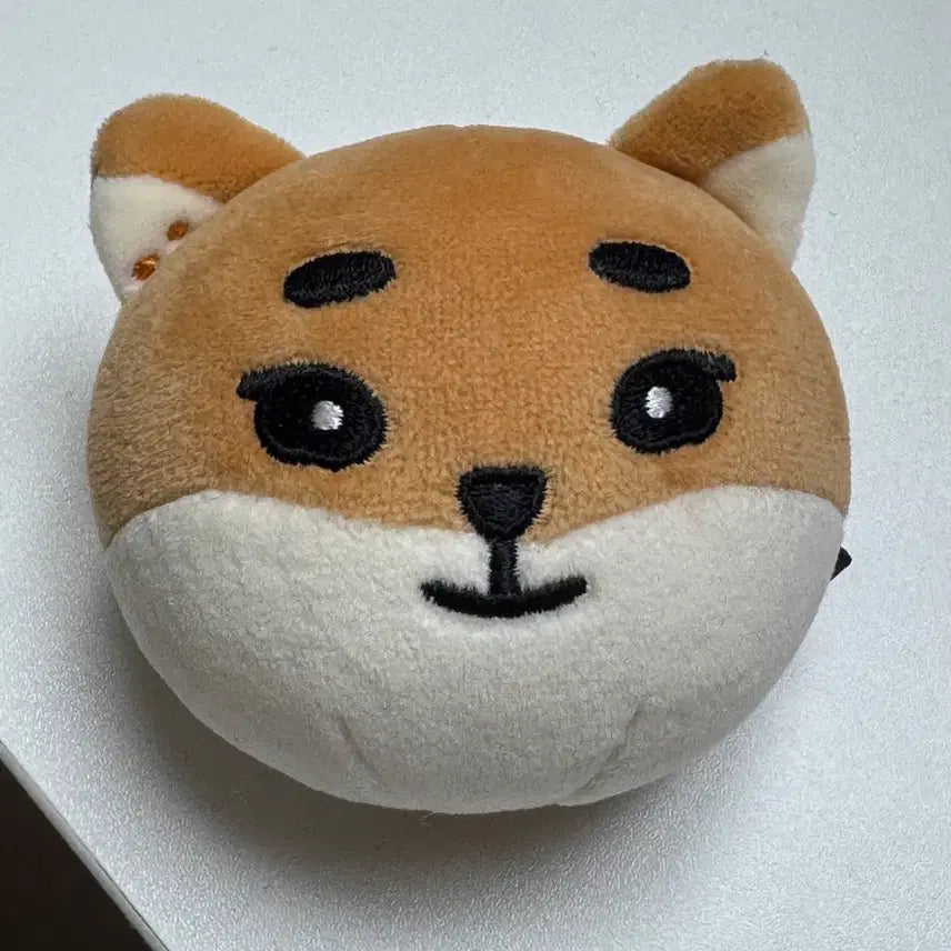 [BUNJANG] DAY6 Young K Stress Ball (Exhibition Only) / 데이식스 영케이 스트레스볼 단순전시 원가이하양도
