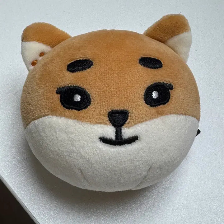 [BUNJANG] DAY6 Young K Stress Ball (Exhibition Only) / 데이식스 영케이 스트레스볼 단순전시 원가이하양도