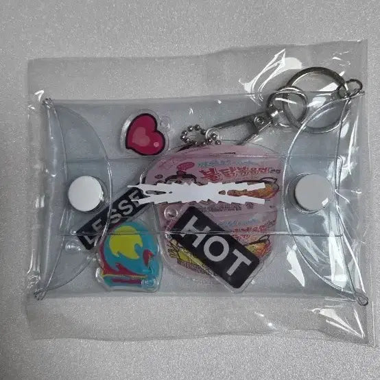 [BUNJANG] LE SSERAFIM Carbonara Buldak Popup Goods Keychain / 르세라핌 까르보불닭 팝업 굿즈 키링
