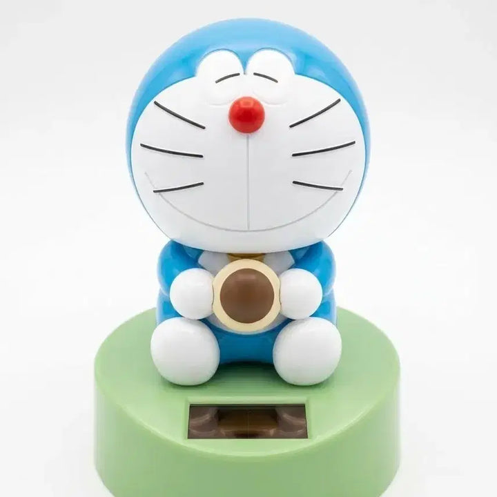 [BUNJANG] Doraemon Solar Powered Action Figure / 도라에몽 솔라 피규어