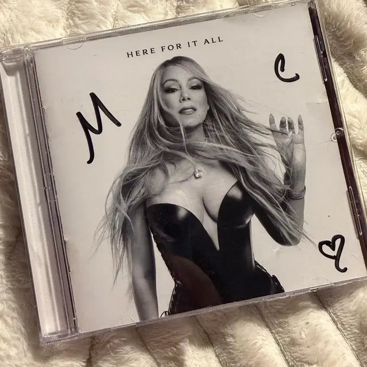 [BUNJANG] Mariah Carey "Here For It All" Signed CD / 머라이어 캐리 - Here For It All 친필 사인 CD