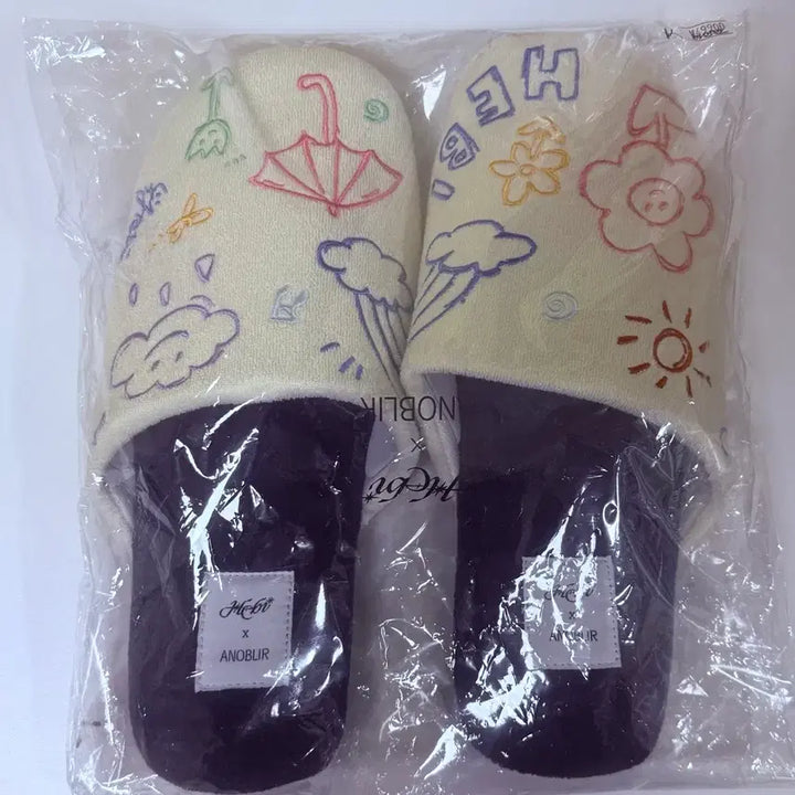 [BUNJANG] Hebi Annobleir Slippers / hebi 아노블리어 슬리퍼 팝니다