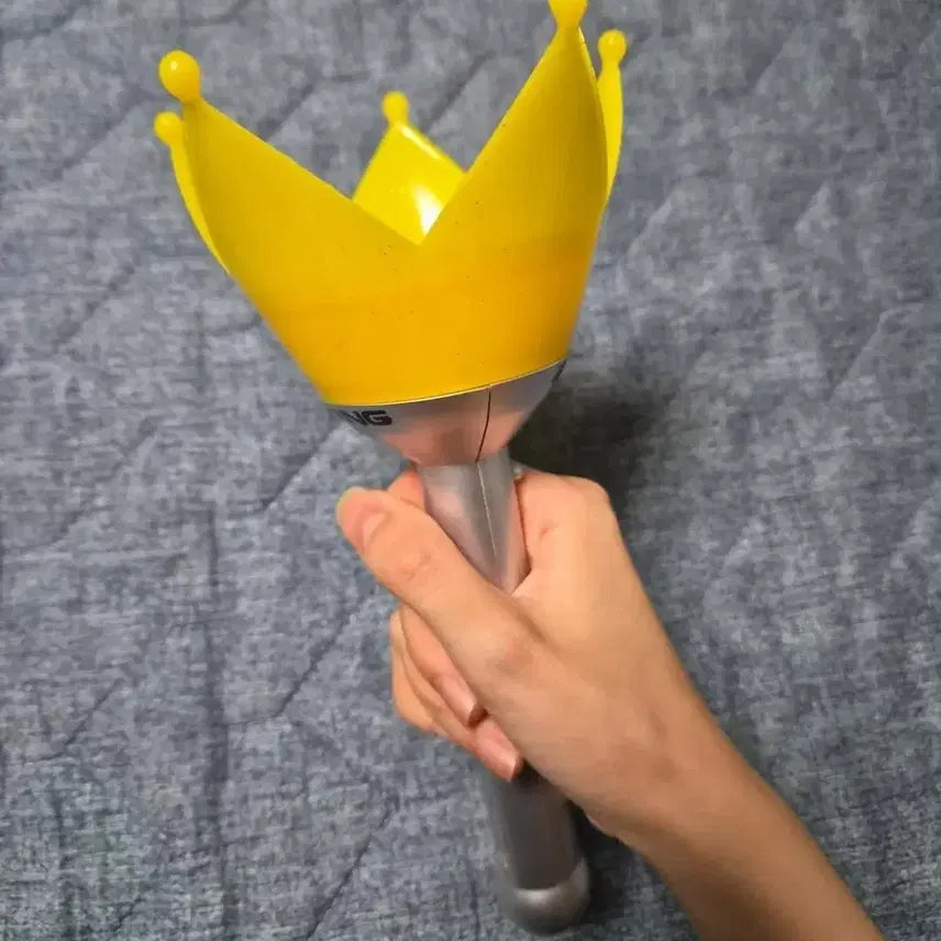 [BUNJANG] BIGBANG Official Lightstick Ver.2 / 빅뱅 뱅봉 ver2 벌투 판매합니다.