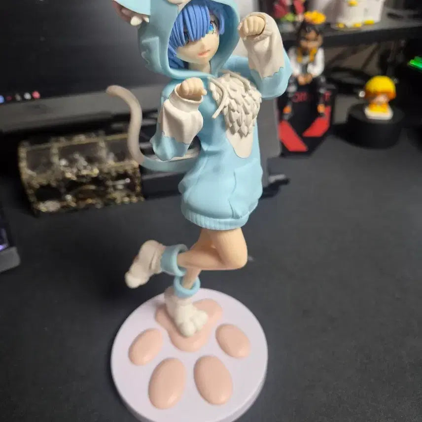 [BUNJANG] Rem Cat Costume Figure / 렘 피규어 고양이 코스튬 판매합니다.