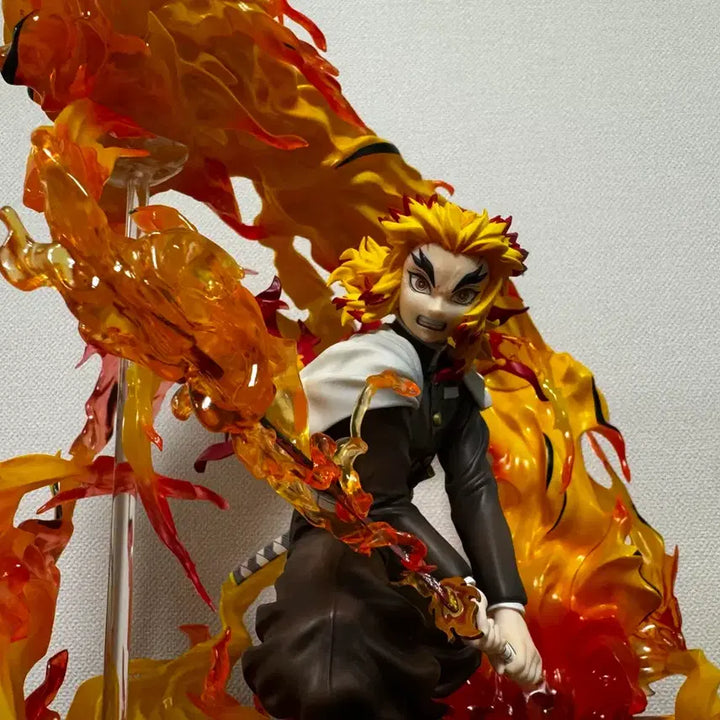 [BUNJANG] Aniplex Rengoku Flame Hashira Figure / 귀멸의칼날 애니플렉스 렌고쿠판매합니다.