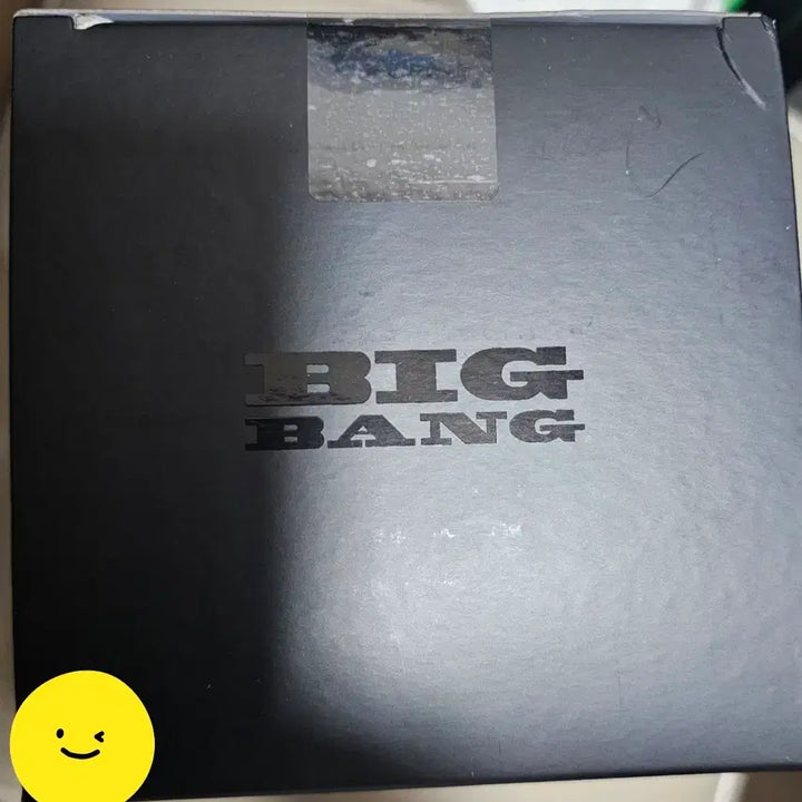 [BUNJANG] BIGBANG Official Lightstick 20th Anniversary Edition (Sealed) / 빅뱅 공식 응원봉 20주년 에디션 미개봉 양도합니다.