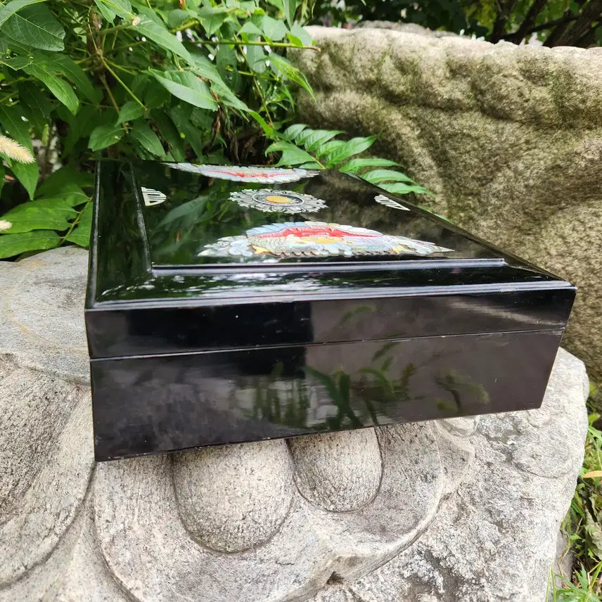[BUNJANG] Nacre Lacquerware Goblin Motif Document Box / 나전칠기 도깨비문양 서류함