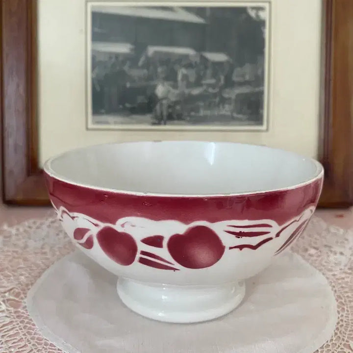 [BUNJANG] French Antique Cobble Bowl with Red Fruit Pattern / 프랑스 엔틱 굽볼
