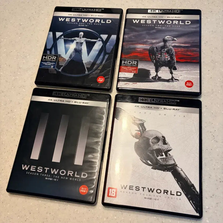 [BUNJANG] Westworld Season 1-4 Blu-ray Box Set (Korean Edition) / [일괄/4K블루레이] HBO 웨스트월드 시즌1~4 전편 (국내정발판)