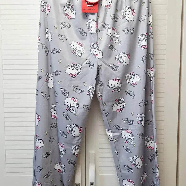 [BUNJANG] Hello Kitty Pajama Pants (One Size Fits Most) / 헬로키티 파자마 실내복 바지 새상품(프리사이즈)