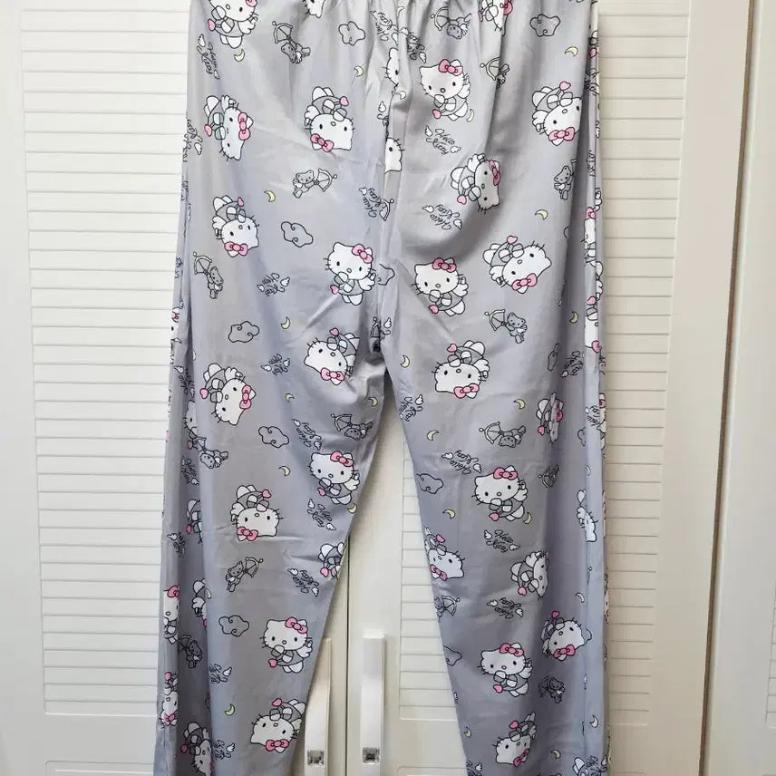 [BUNJANG] Hello Kitty Pajama Pants (One Size Fits Most) / 헬로키티 파자마 실내복 바지 새상품(프리사이즈)