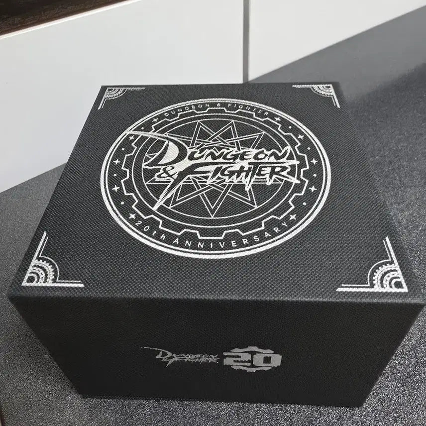 [BUNJANG] Dungeon &amp; Fighter 20th Anniversary Commemorative Coin / 던전앤파이터  20주년 기념주화