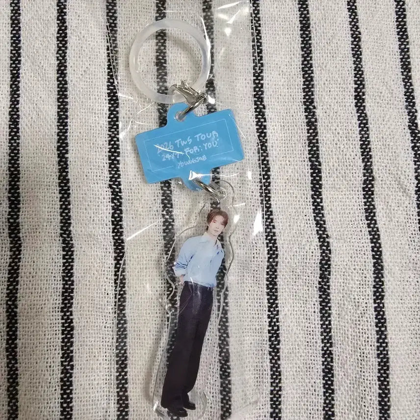 [BUNJANG] TWS Japan Tour Random Gacha Keyring Youngjae / 투어스 일본 투어 랜덤 가챠 키링 영재