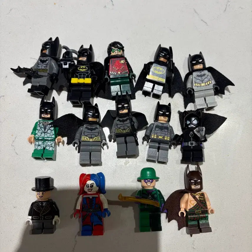 [BUNJANG] LEGO Batman Series Minifigure Bundle Set (12 Figures + 2 Bonus) / 레고 배트맨 시리즈 12개 일괄 (2개 서비스추가)