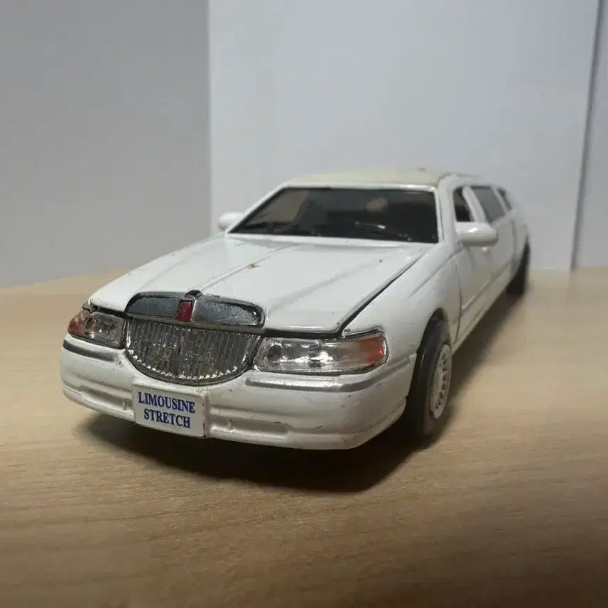 [BUNJANG] KiNSMART Lincoln Town Car Stretch Limousine / 미니카 킨스마트 (KiNSMART) 링컨 리무진
