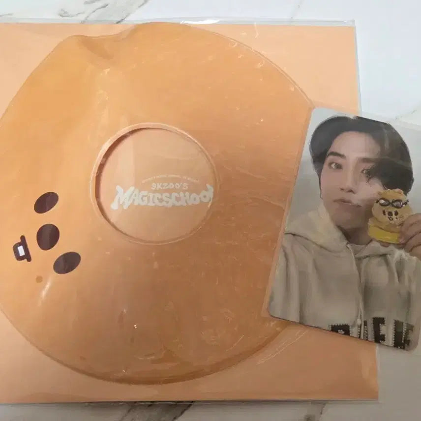 [BUNJANG] Stray Kids Magic Shop Han Photocard / 스키즈 매직스쿨 한쿼카 튜브