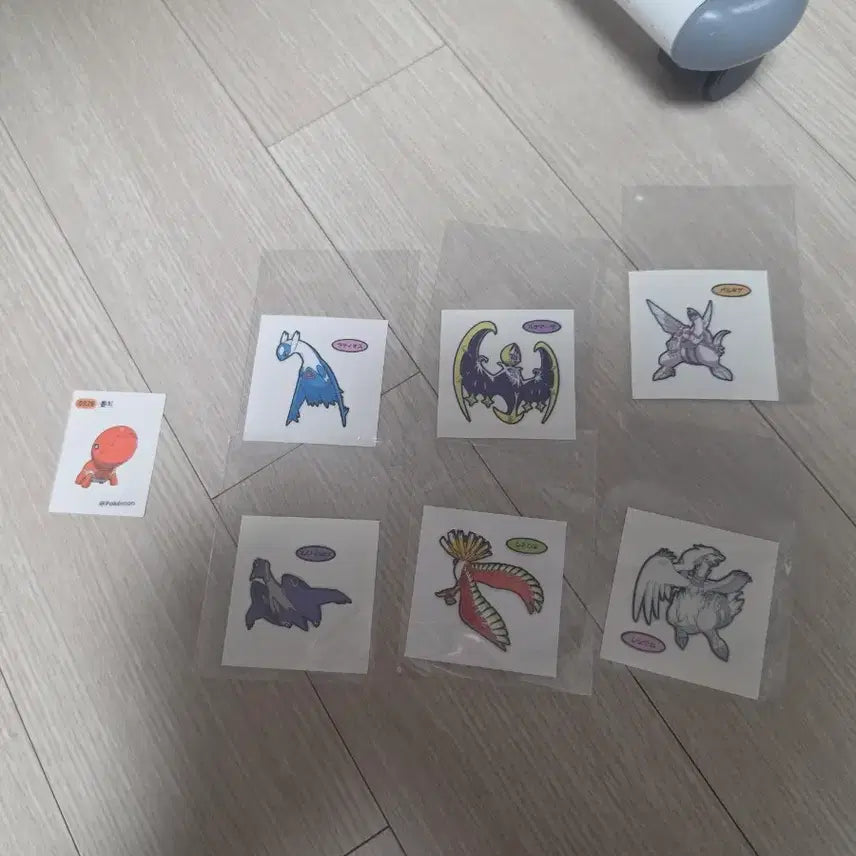 [BUNJANG] Japanese Pokemon Bread Stickers - Legendary Set (6 Types) / 일본 포켓몬빵 띠부씰 전설 6종 일괄판매