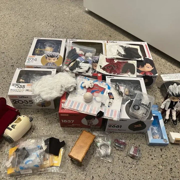 [BUNJANG] Bokuto Koutarou, Kuroo Tetsurou Nendoroid Bundle Set / 보쿠토, 쿠로오 넨도 일괄 양도 합니다. (네고가능)