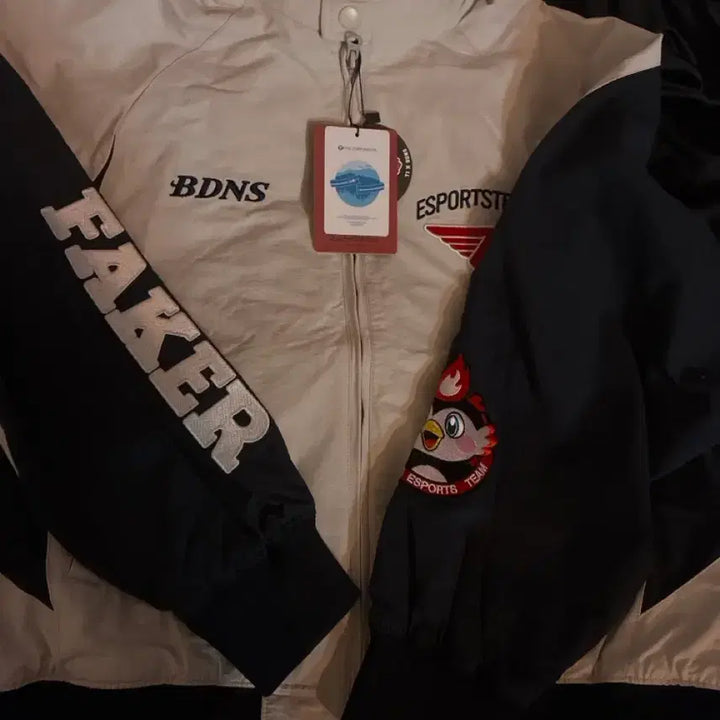 [BUNJANG] Faker T1 "FAKER" Logo Jacket / 빠더너스 T1 페이커 자켓 세재푸