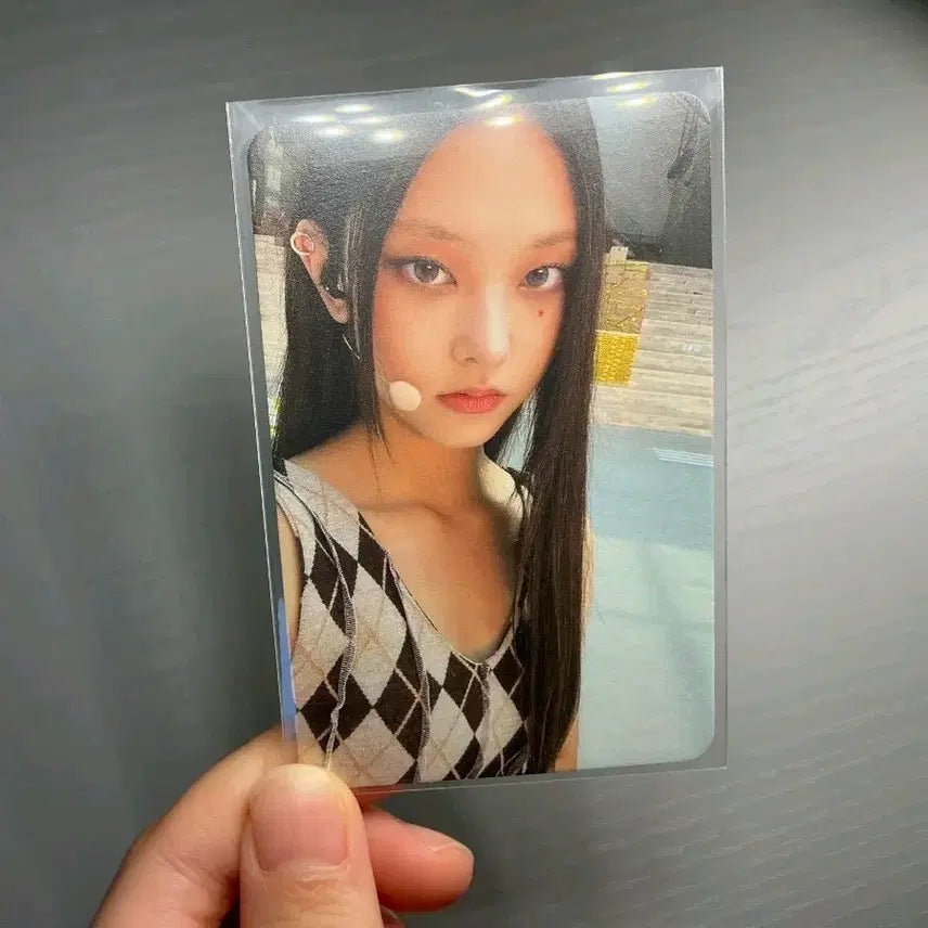 [BUNJANG] NewJeans Haerin Charisma Photocard / 추석 전까지 당일배송 (급처ㅜ.ㅜ) 뉴진스 포카 해린 강해린 카리스마 해린