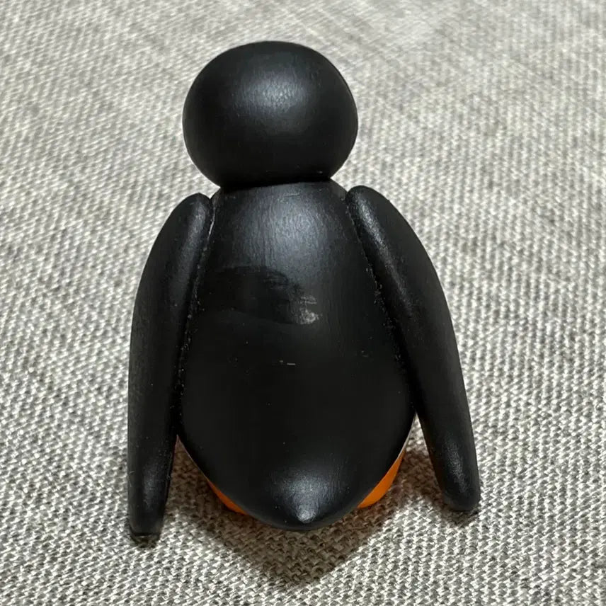 [BUNJANG] Pingu Various Poses Gacha Figure (Eyes) / 다양한포즈 핑구 가챠 핑구(눈)