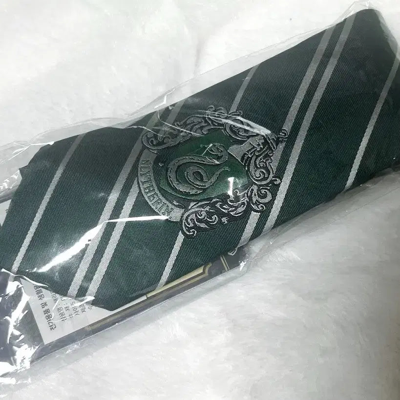 [BUNJANG] Harry Potter Slytherin Tie (Authentic, Sealed) / 정품 미개봉) 해리포터 슬리데린 넥타이