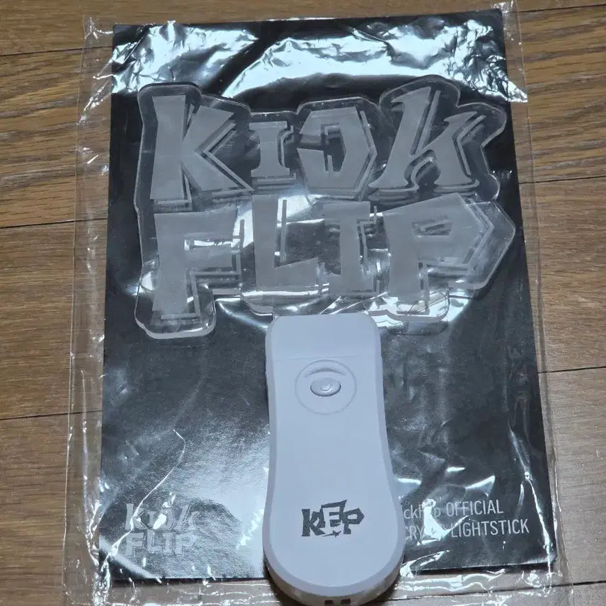[BUNJANG] Kickflip Acrylic Lightstick / 킥플립 아크릴 응원봉