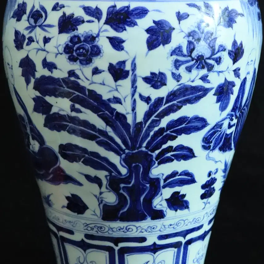 [BUNJANG] Blue and White Porcelain Vase with Figural Scene / 중국 도자기 청화 고사 인물도 매병