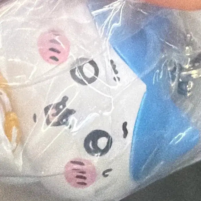[BUNJANG] Chiikawa Tabemono Gacha Series 3 Hachiware / 먼작귀 치이카와 타베모노 가챠 3탄 하치와레