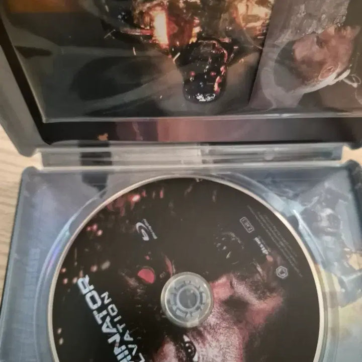 [BUNJANG] Terminator Salvation Lenticular Steelbook Blu-ray / 터미네이터: 미래 전쟁의 시작 렌티큘러 스틸북 블루레이