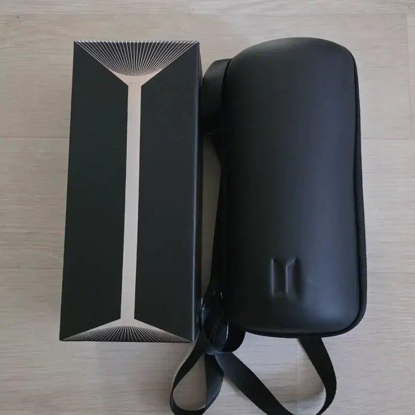 [BUNJANG] BTS Army Bomb (Sammy Bomb) &amp; Case Bundle Set / BTS 응원봉 삼미밤 + 아미밤 케이스