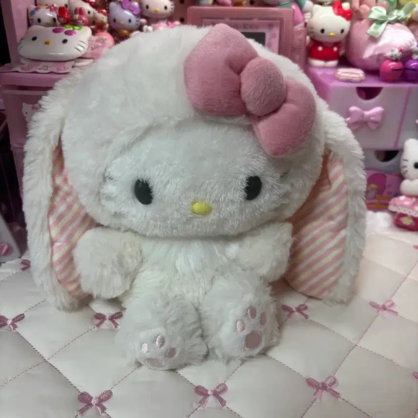[BUNJANG] Vintage "Rob Ear" Easter Kitty Plush / 고전키티 롭이어 부활절 키티 토끼 인형