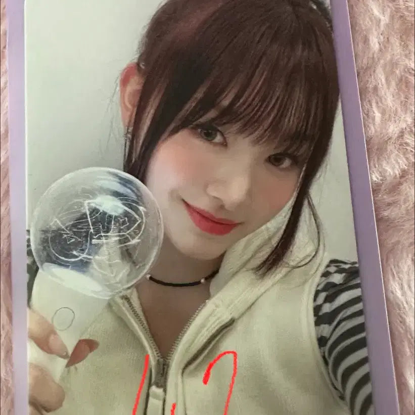 [BUNJANG] RESCENE Mina Lightstick Photocard / 리센느 미나미 응원봉 포토카드