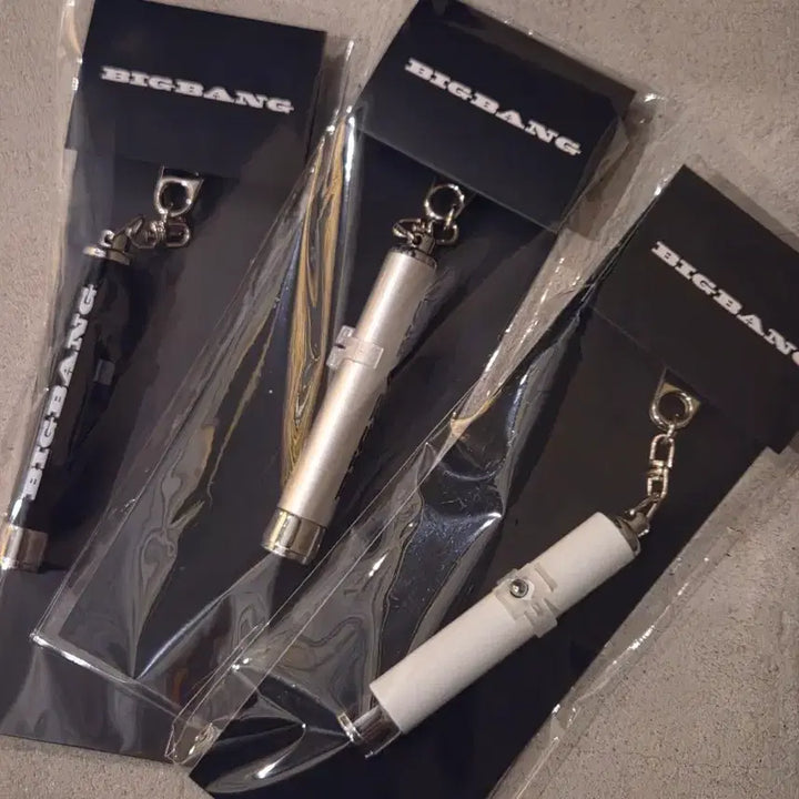 [BUNJANG] BIGBANG LED Message Keyring Bundle Set / (지디+태양+대성 일괄)빅뱅 LED 메세지 키링