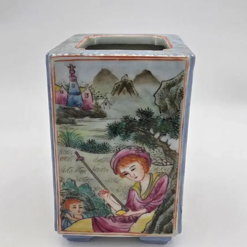 [BUNJANG] Enameled Western Scholar Brush Box / 분채서양모자도사방필통