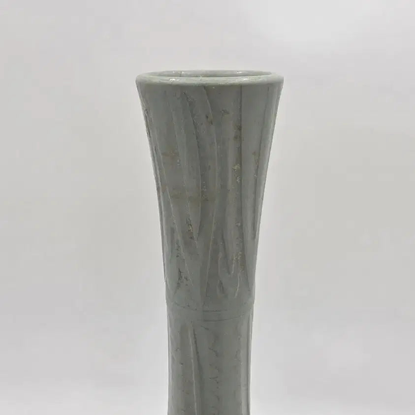 [BUNJANG] Incisional Carved Peony Pattern Celadon Vase / 여요음각모란문장경병