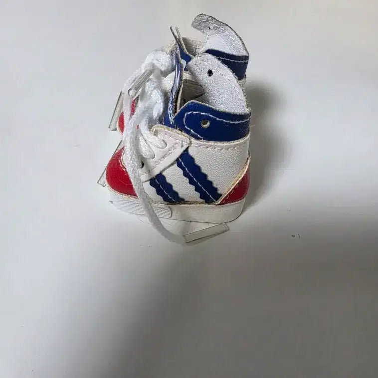 [BUNJANG] Idol Doll Sneakers (20cm, 30cm) / 20/30센티 아이돌인형 운동화