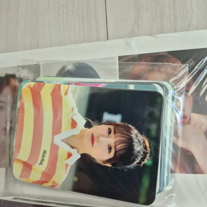 [BUNJANG] IZ*ONE Chaewon Dicon Photobook Set (Sealed) / 미개봉 아이즈원 IZ*ONE DICON  채원 포토북세트 배송비포함