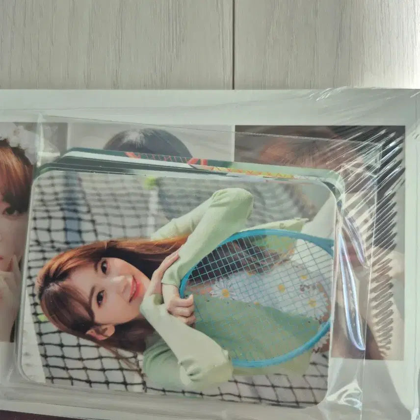[BUNJANG] IZ*ONE Nako DICON Photobook Set (Sealed) / 미개봉 DICON 아이즈원 나코 포토북세트 배송비포함