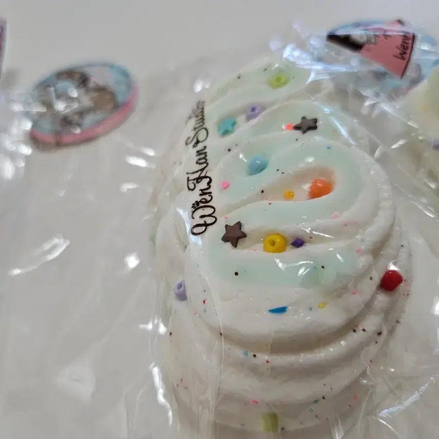 [BUNJANG] Wenhans Studio Handmade Chewy Charm / 웬한스튜디오 디저트 수제말랑이