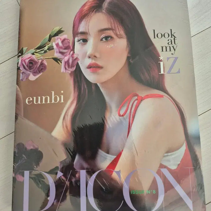 [BUNJANG] IZ*ONE Kwon Eun Bi DICON Issue N°8 Photobook Set (Sealed) / 미개봉 아이즈원 DICON 권은비 포토북세트 배송비포함