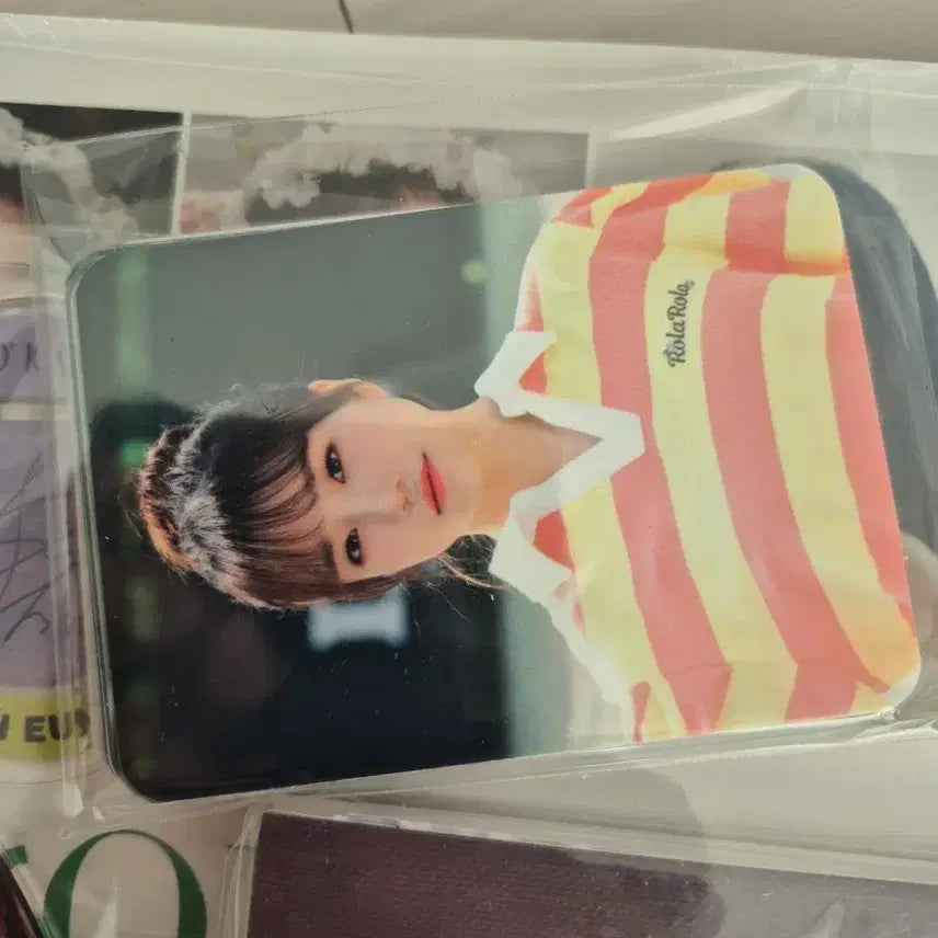 [BUNJANG] IZ*ONE Kwon Eun Bi DICON Issue N°8 Photobook Set (Sealed) / 미개봉 아이즈원 DICON 권은비 포토북세트 배송비포함