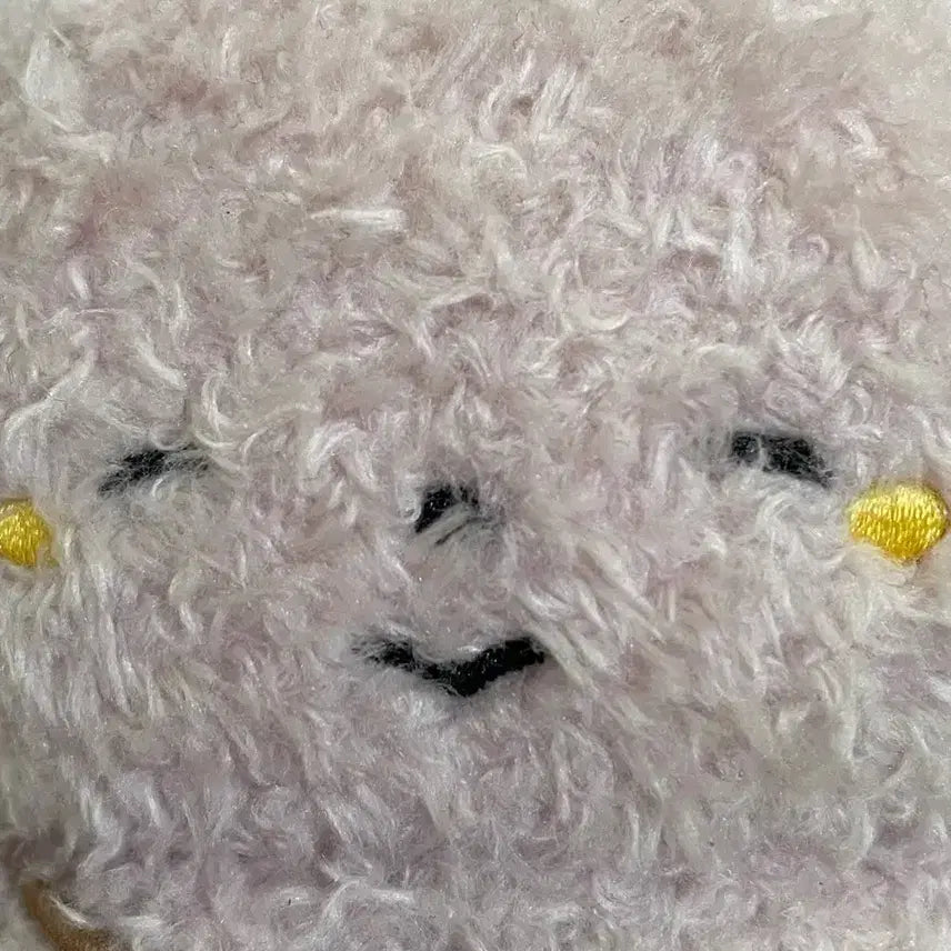 [BUNJANG] PIXELY Suhyun Spring Doll Keychain / 픽셀리 수현 봄인형 키링
