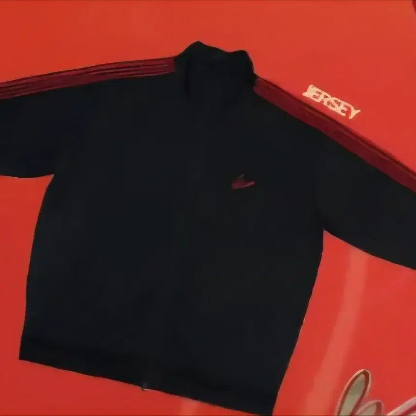 [BUNJANG] Large Red Dragonfly Jersey / 고추잠자리 저지 라지