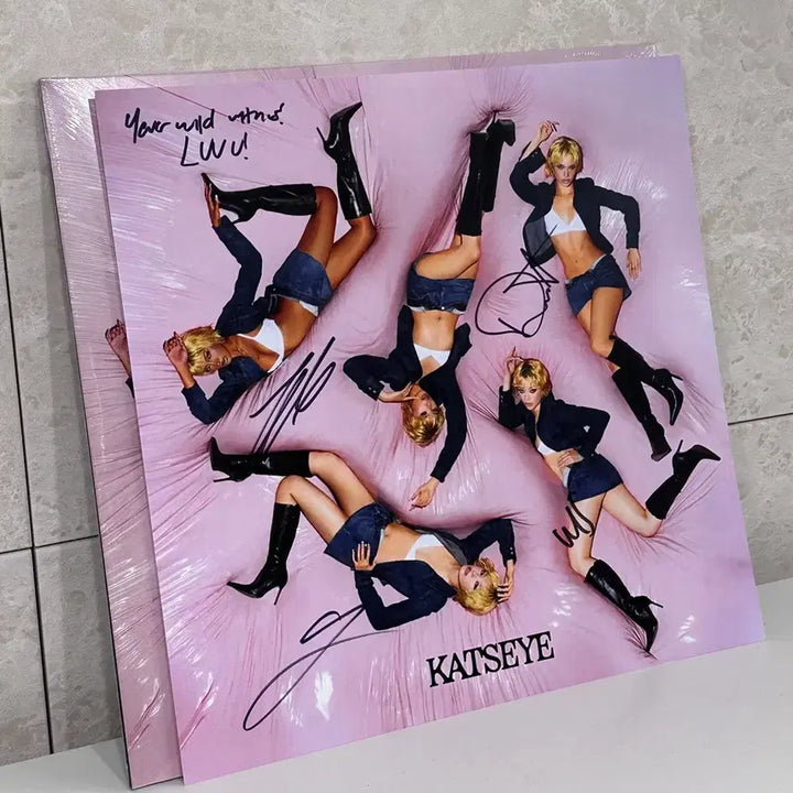 [BUNJANG] Katseye Wild LP Signed Autographed Record / 당일출고,초희귀 개인문구 친필싸인 lp] 캣츠아이 katseye wild lp